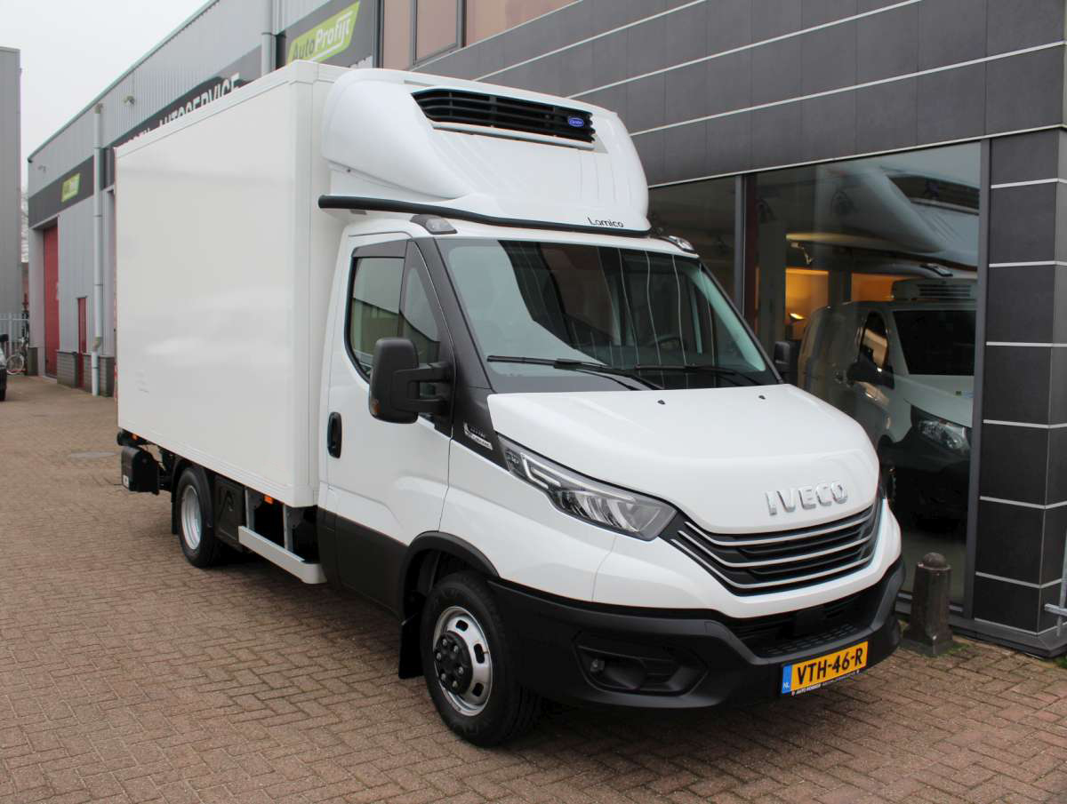 Iveco Daily 35C18HA8 3.0 345 Aut. Koelwagen/Vrieswagen Bakwagen met Laadklep/Achterdeuren Nieuw