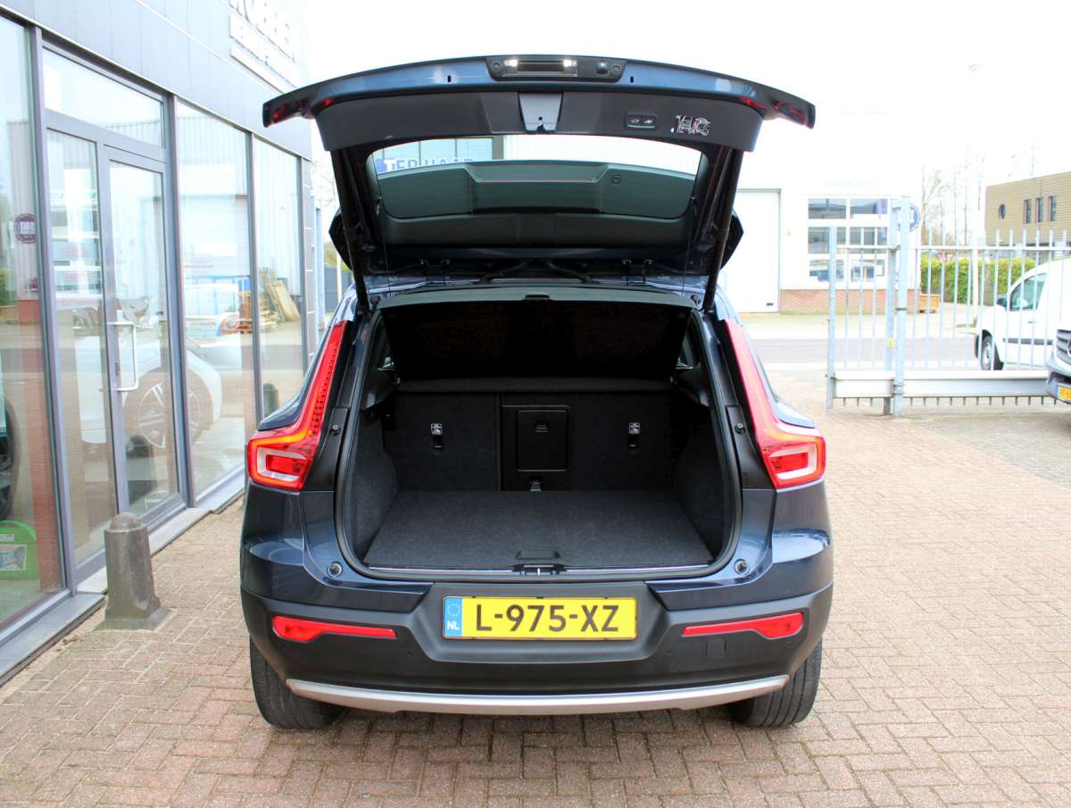 Volvo XC40 1.5 T5 Recharge Inscription Hybride Elektrisch/Benzine Panoramadak