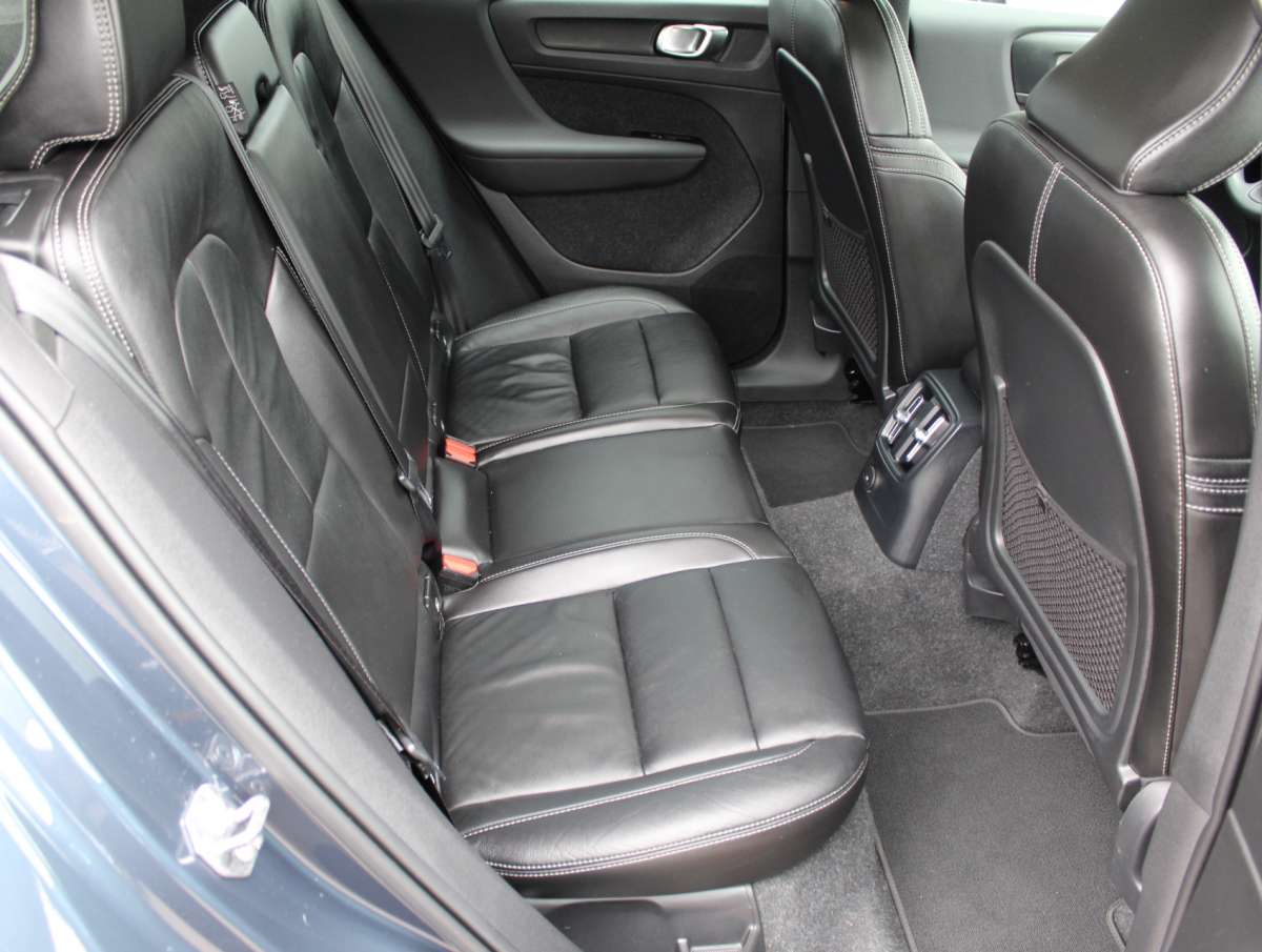 Volvo XC40 1.5 T5 Recharge Inscription Hybride Elektrisch/Benzine Panoramadak