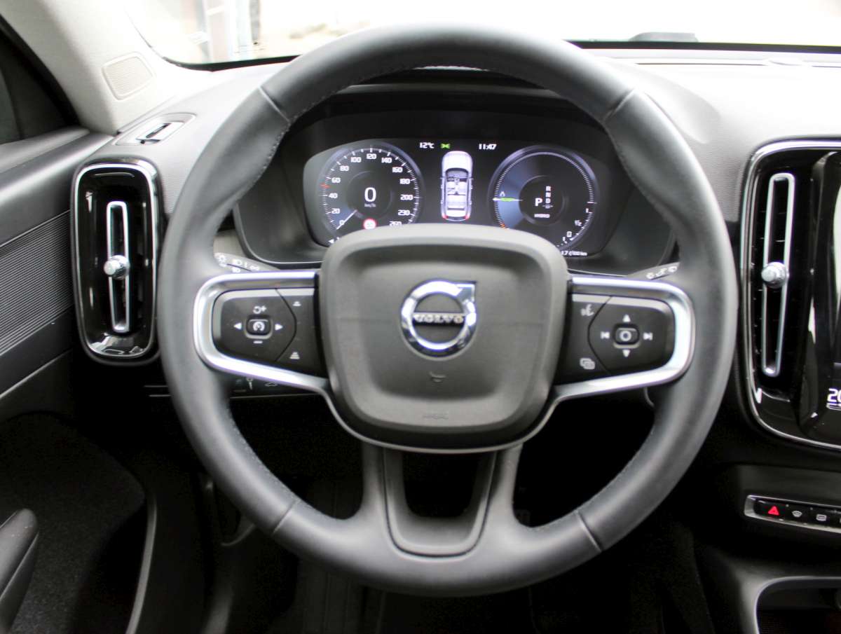 Volvo XC40 1.5 T5 Recharge Inscription Hybride Elektrisch/Benzine Panoramadak