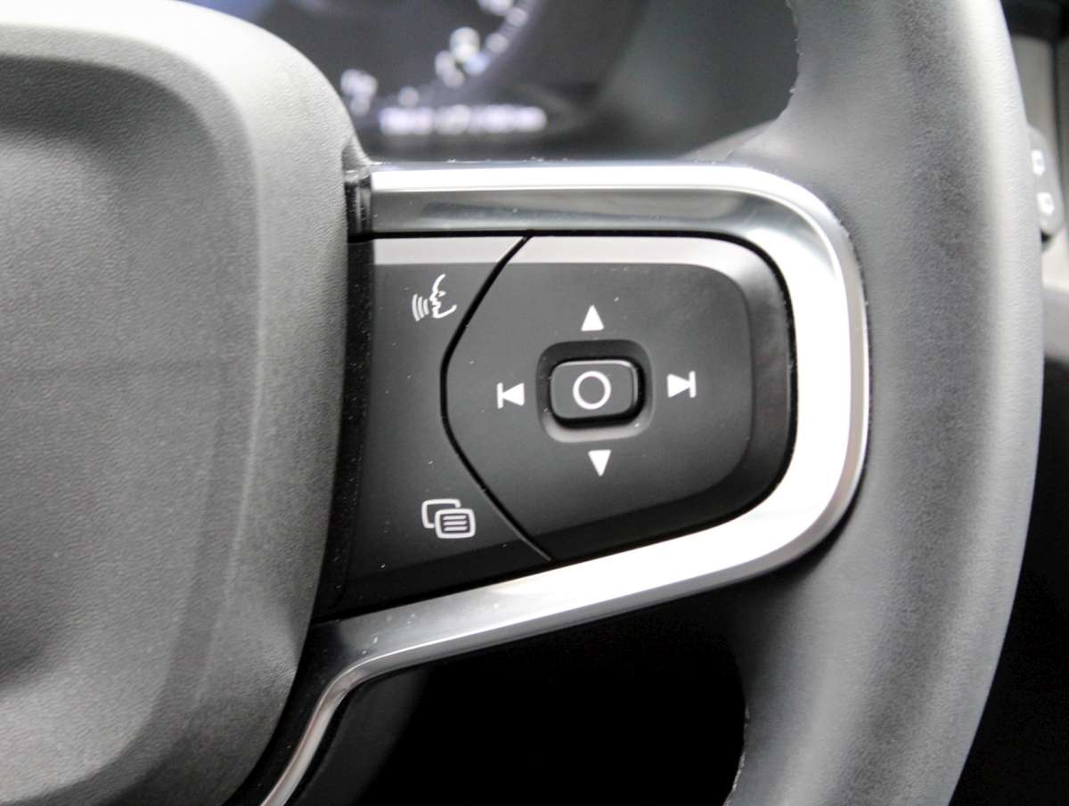 Volvo XC40 1.5 T5 Recharge Inscription Hybride Elektrisch/Benzine Panoramadak