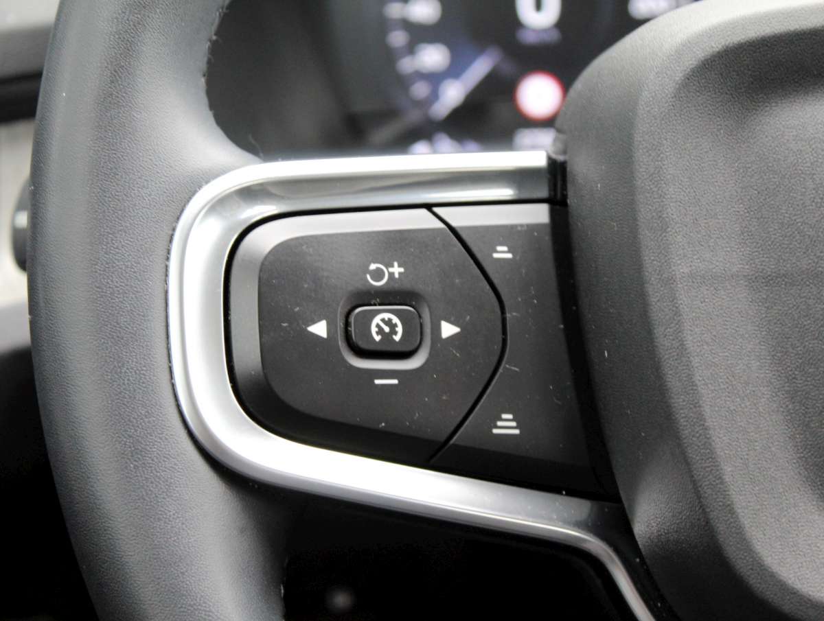 Volvo XC40 1.5 T5 Recharge Inscription Hybride Elektrisch/Benzine Panoramadak