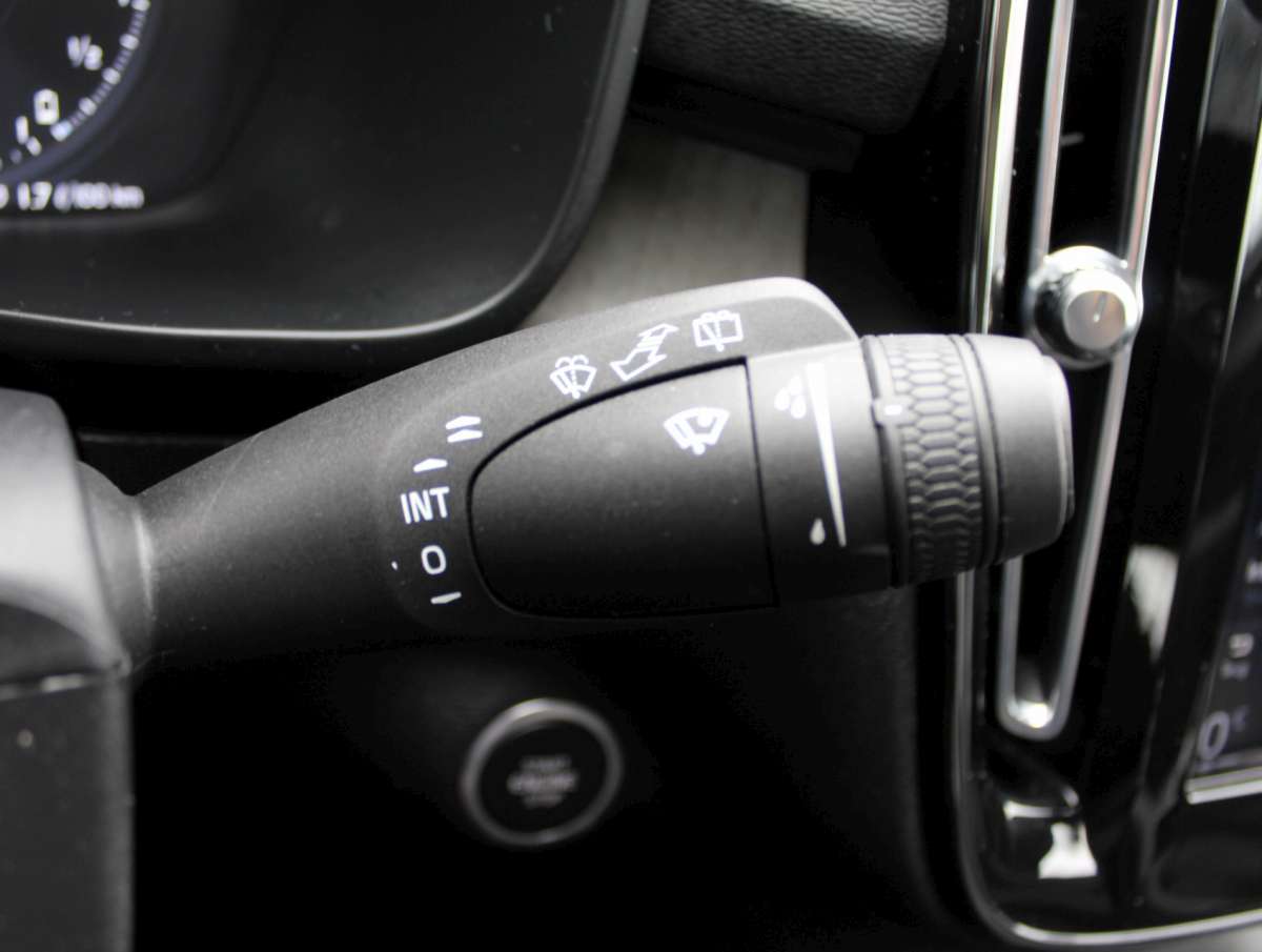 Volvo XC40 1.5 T5 Recharge Inscription Hybride Elektrisch/Benzine Panoramadak