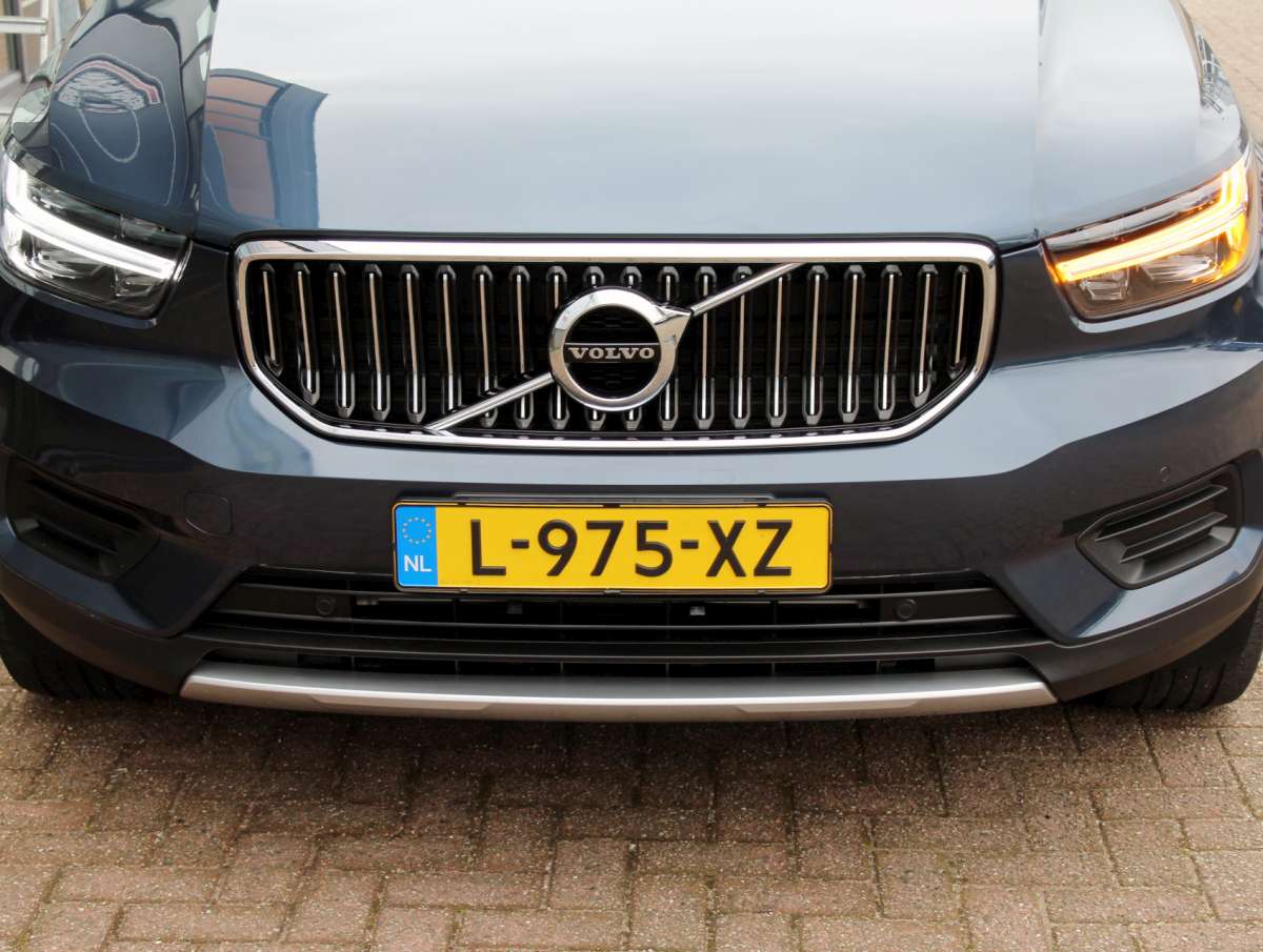 Volvo XC40 1.5 T5 Recharge Inscription Hybride Elektrisch/Benzine Panoramadak