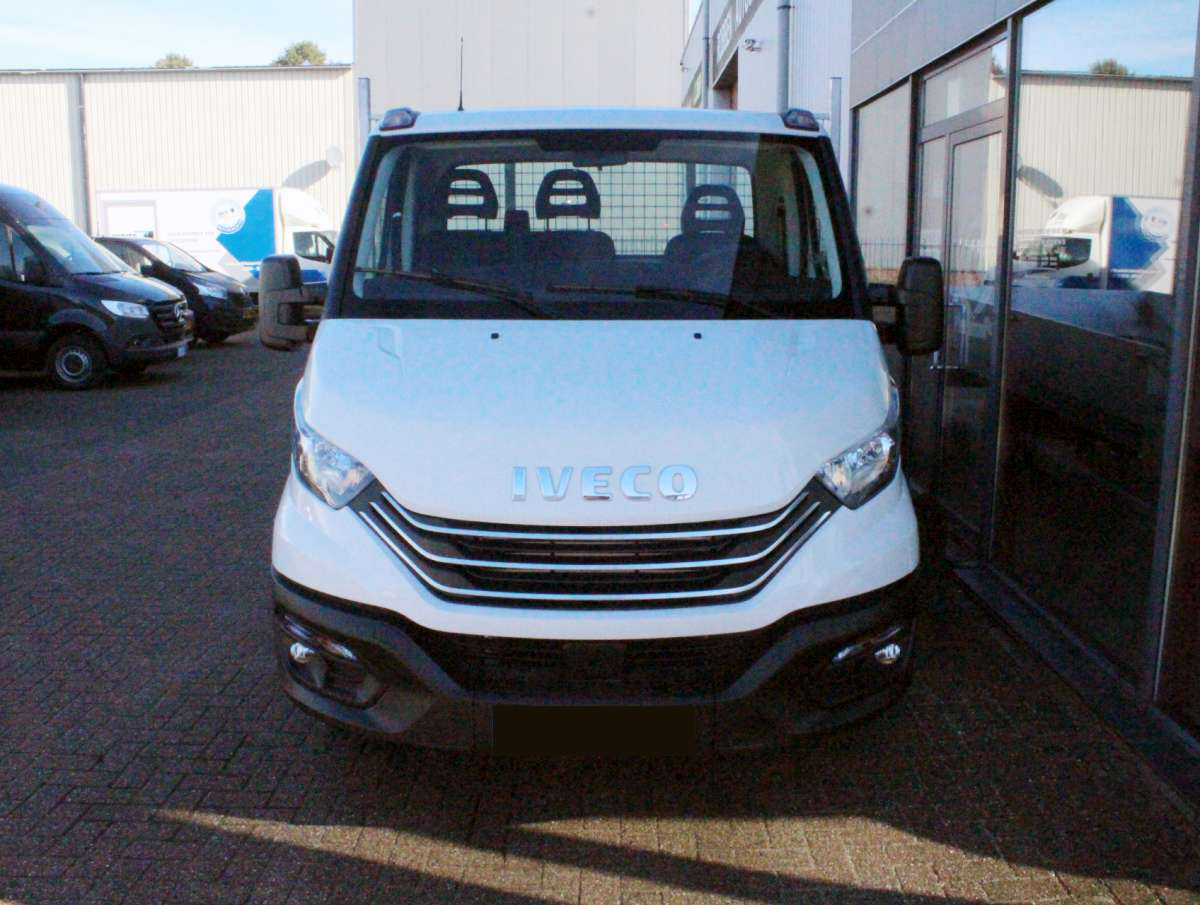 Iveco Daily 35C18HA8 3.0 410 Open Laadbak/Pick-up Aut. Wit Nieuw