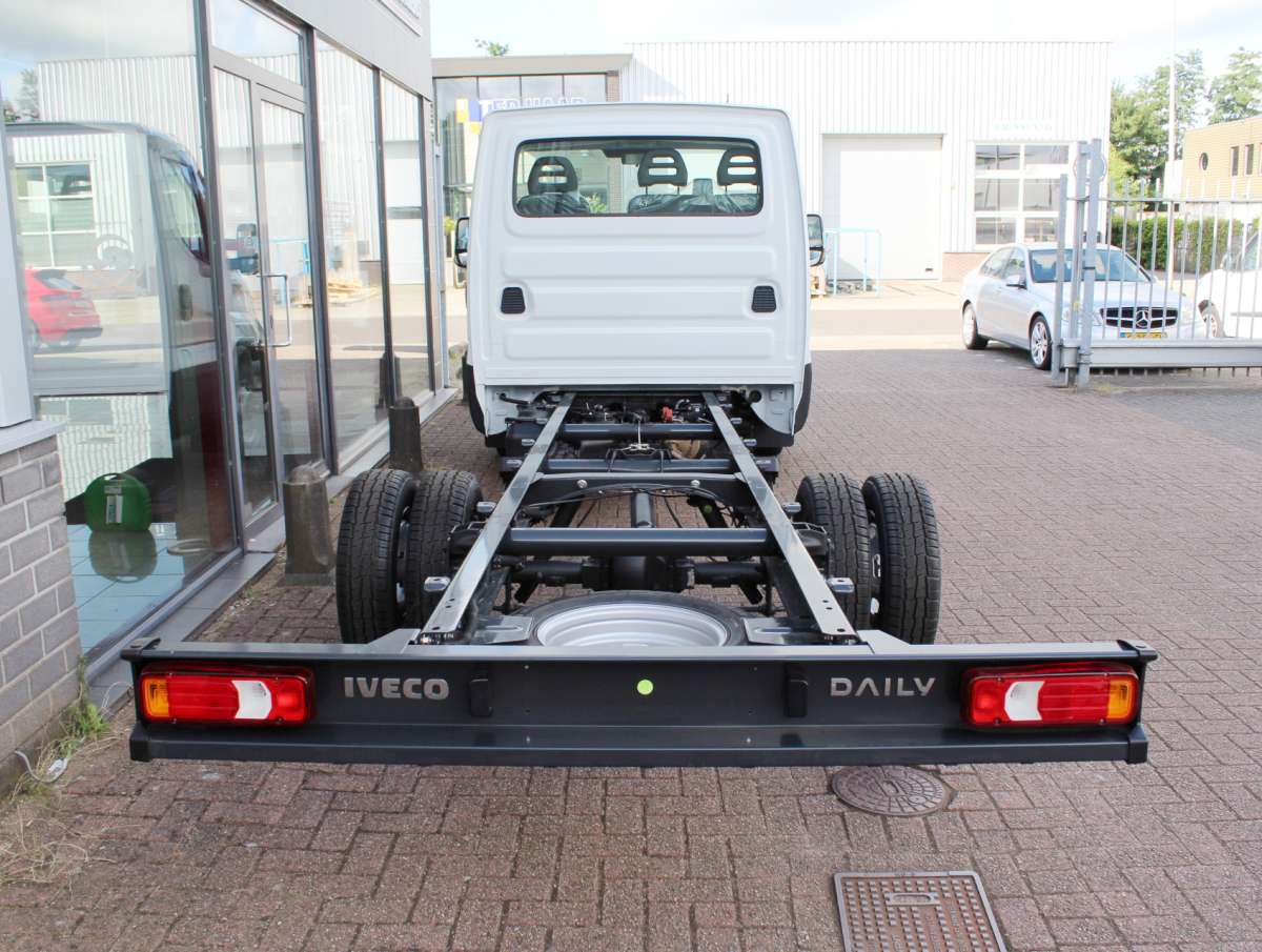 Iveco Daily 35C16 410 Chassis Cabine Dubbellucht Nieuw