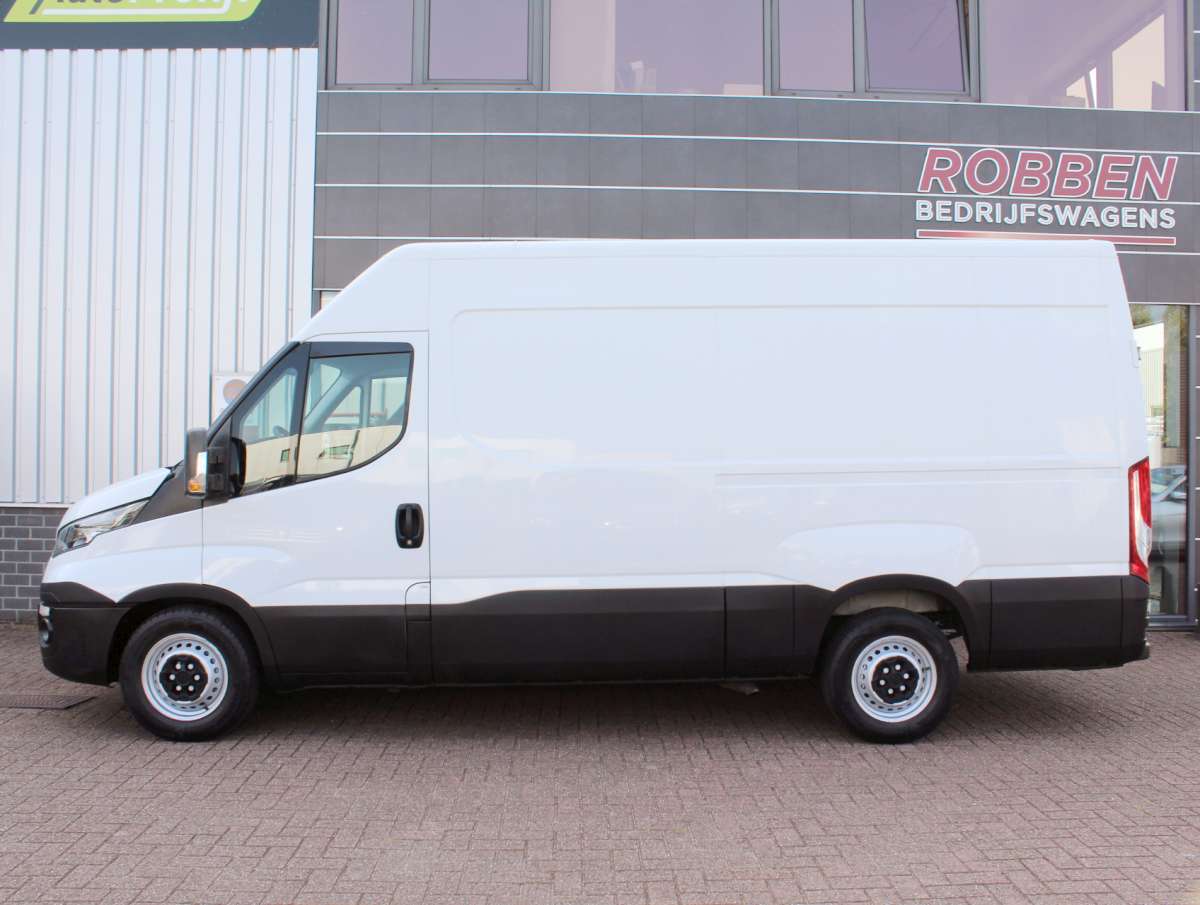 Iveco Daily 35S13V 2.3 352L H2 Airco/Trekhaak/Bijrijdersbank