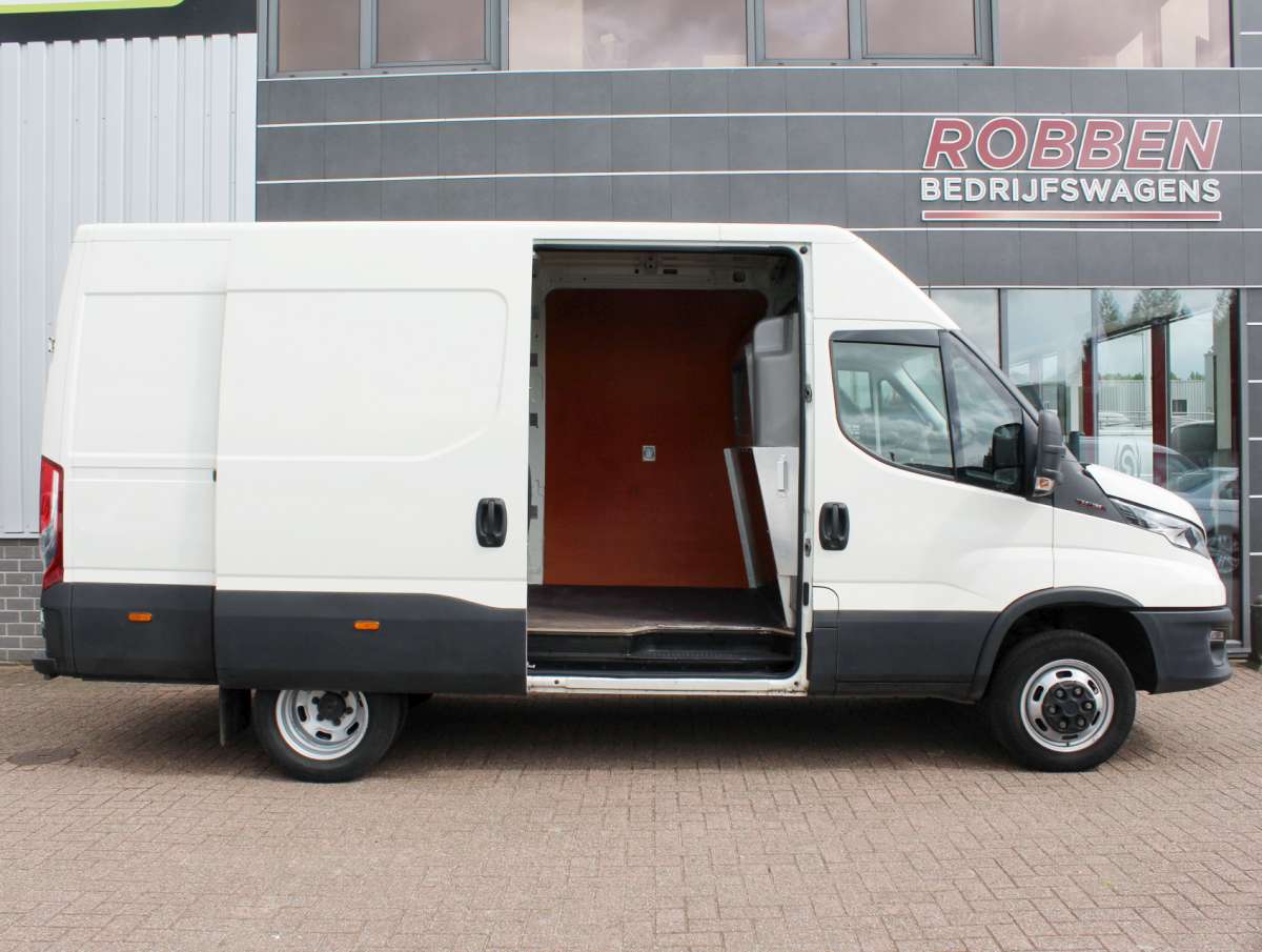 Iveco Daily 50C18 L2H2 Airco/Cruise/Dubbellucht