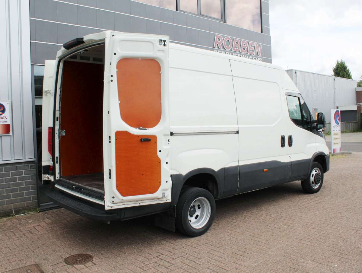 Iveco Daily 50C18 L2H2 Airco/Cruise/Dubbellucht