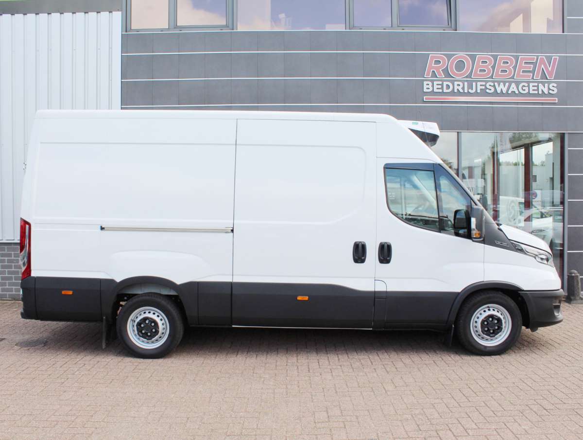 Iveco Daily 35S14V 2.3 352L H2 Koelwagen/Vrieswagen Dag-/Nachtkoeling Nieuw