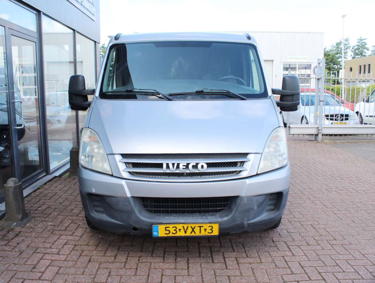 Iveco Daily 35S18V 3.0 300 L1H1 Airco/Trekhaak/Tachograaf