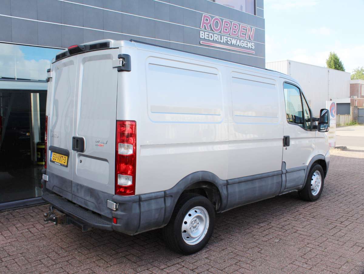 Iveco Daily 35S18V 3.0 300 L1H1 Airco/Trekhaak/Tachograaf