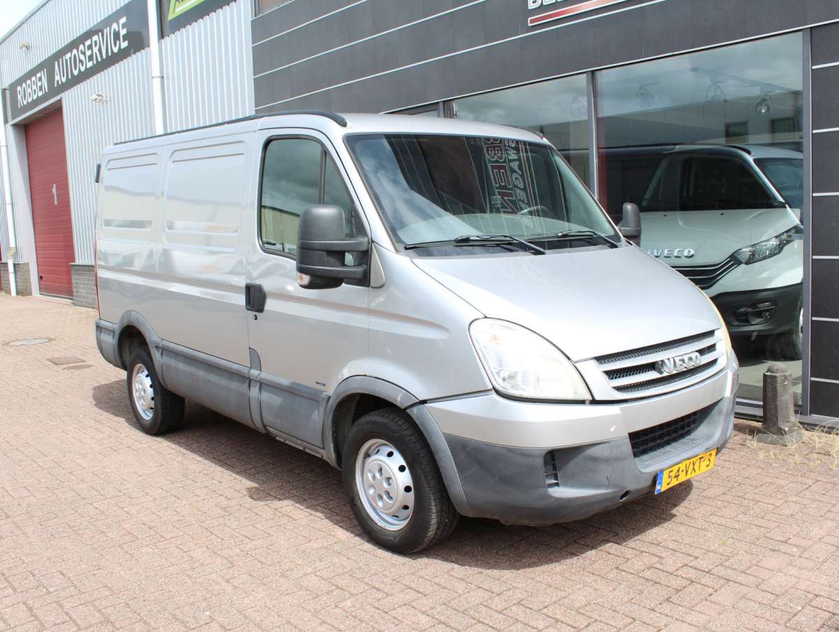 Iveco Daily 35S18V 3.0 300 L1H1 Airco/Trekhaak/Tachograaf