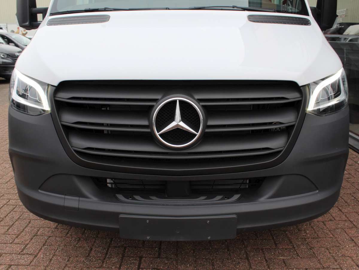 Mercedes-Benz Sprinter 415 1.9 CDI Open Laadbak Automaat Nieuw