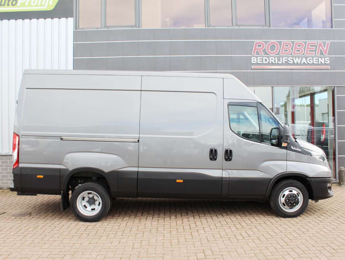 Iveco Daily 35C18HA8 V 3.0 352L H2 Automaat Dubbellucht/Trekhaak