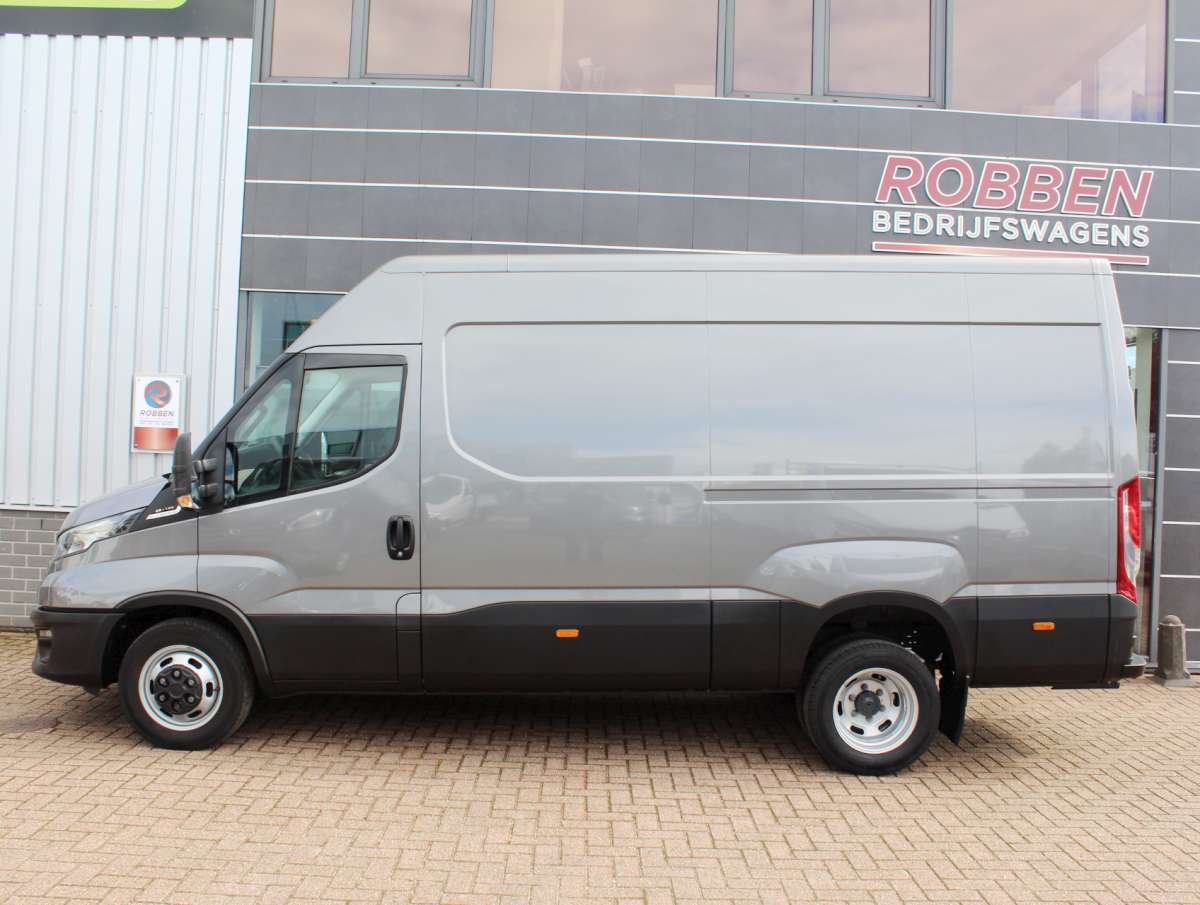 Iveco Daily 35C18HA8 V 3.0 352L H2 Automaat Dubbellucht/Trekhaak