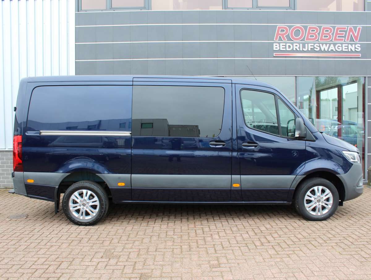 Mercedes-Benz Sprinter 319 3.0 CDI V6 L2H1 DC Luxe Automaat