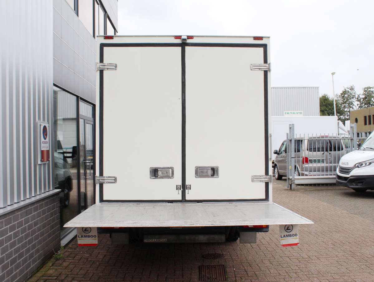 Iveco Daily 40C18HA8 3.0 Aut. Koelwagen Bakwagen & Laadklep