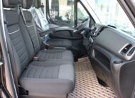 Iveco Daily 35C18HA8 3.0 410 Bakwagen Aut. Laadklep Grijs Nieuw