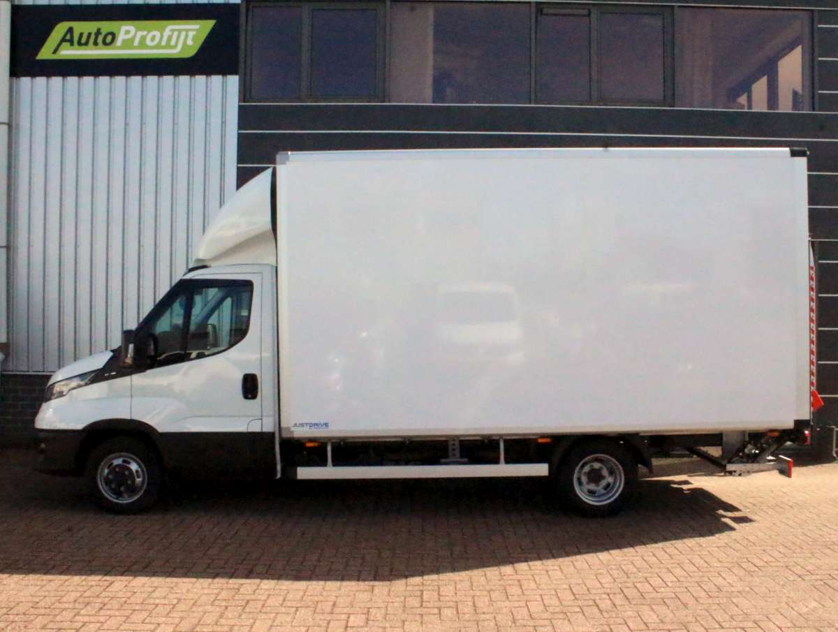 Iveco Daily 42C18HA8 3.0 410 Bakwagen Aut. Laadklep Nieuw