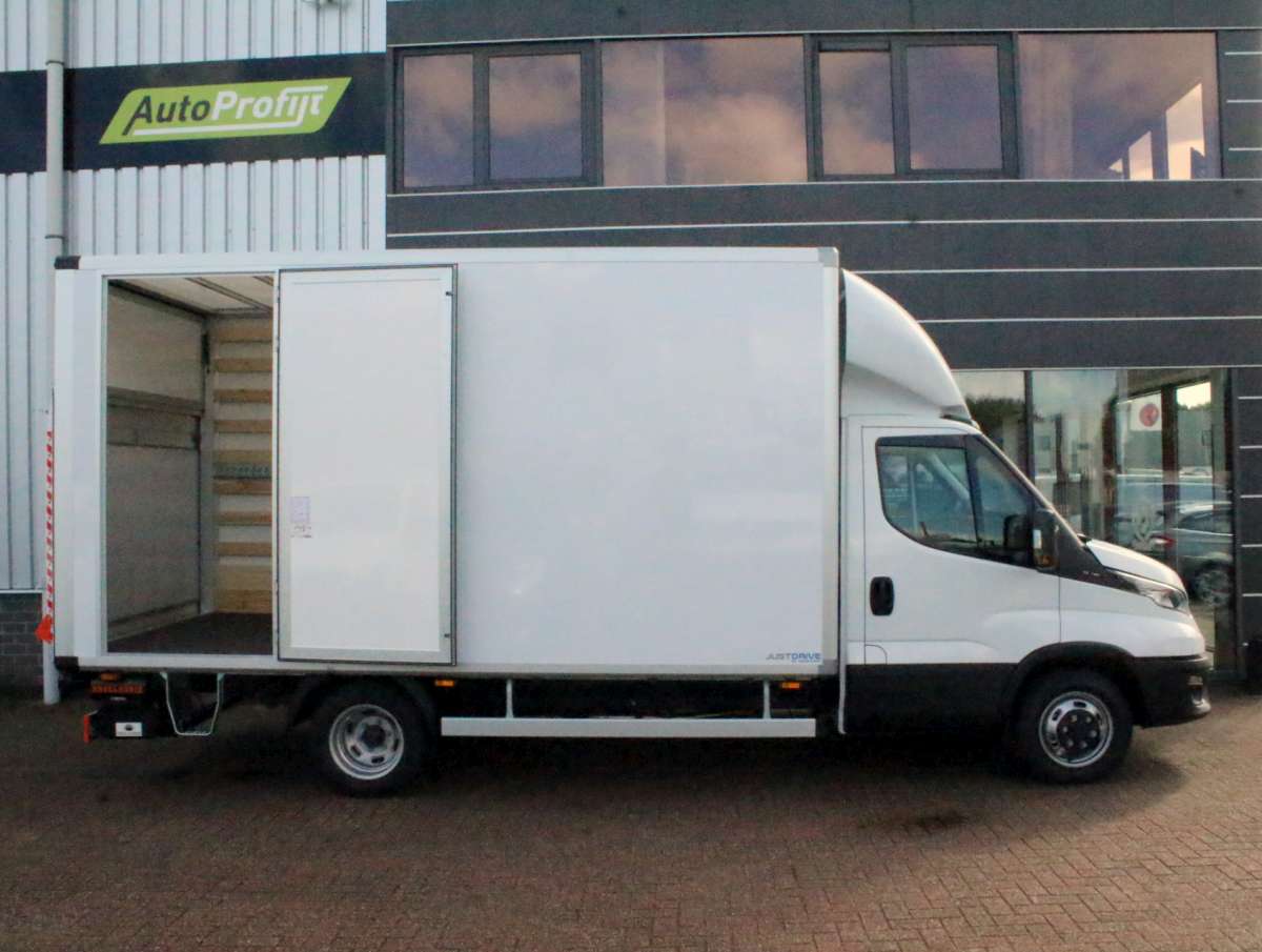 Iveco Daily 42C18HA8 3.0 410 Bakwagen Aut. Laadklep Nieuw