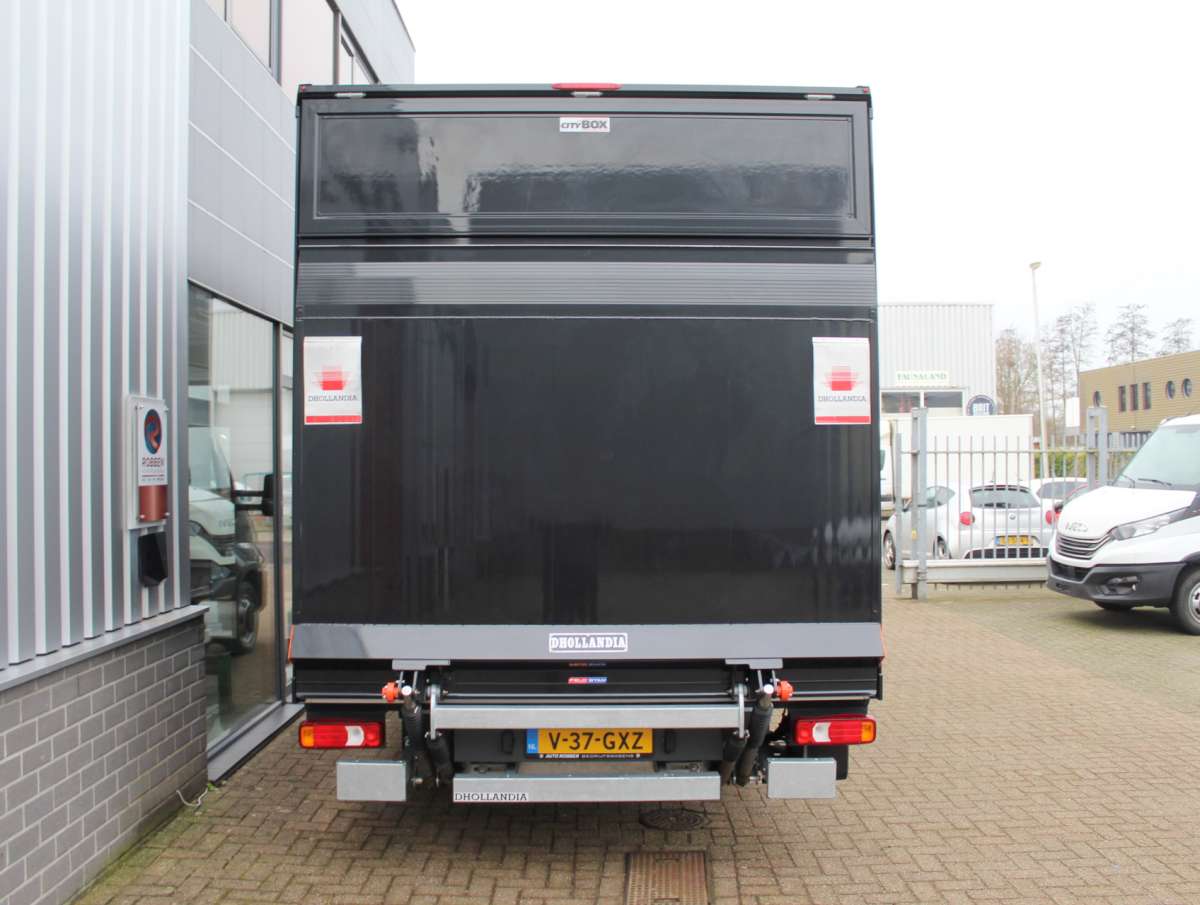 Iveco Daily 35C18 HA8 3.0 375 Bakwagen Aut. Laadklep Zijdeur Dubbellucht Nieuw