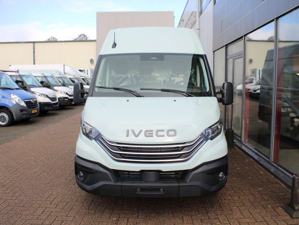 Iveco Daily 35S16 HA8 2.3 352L H2 Aut. Trekhaak/Cam/PDC Nieuw