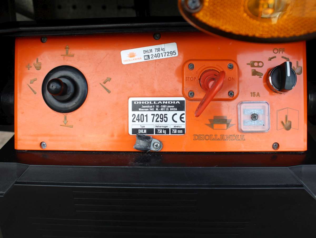 Iveco Daily 40C18 HA8 Bakwagen 3500/4200kg Aut. Laadklep Bak+Zijdeur