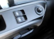 Iveco Daily 40C18 HA8 Bakwagen 3500/4200kg Aut. Laadklep Bak+Zijdeur
