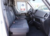Iveco Daily 40C18 HA8 Bakwagen Aut. Laadklep 1000 kg / Zijdeur