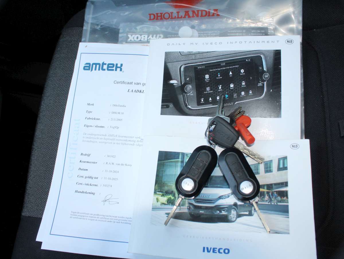 Iveco Daily 40C18 HA8 Bakwagen Aut. Laadklep 1000 kg / Zijdeur