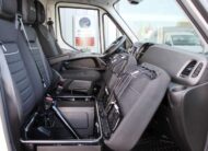 Iveco Daily 40C18 HA8 Bakwagen Aut. Laadklep 1000 kg / Zijdeur