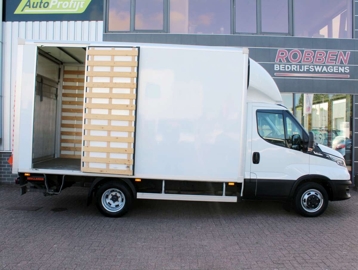 Iveco Daily 40C18 HA8 Bakwagen Aut. Laadklep 1000 kg / Zijdeur
