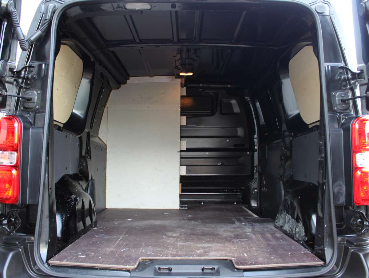 Opel Vivaro 1.5 CDTI L2H1 Edition Airco/Cruise/Navi/Cam