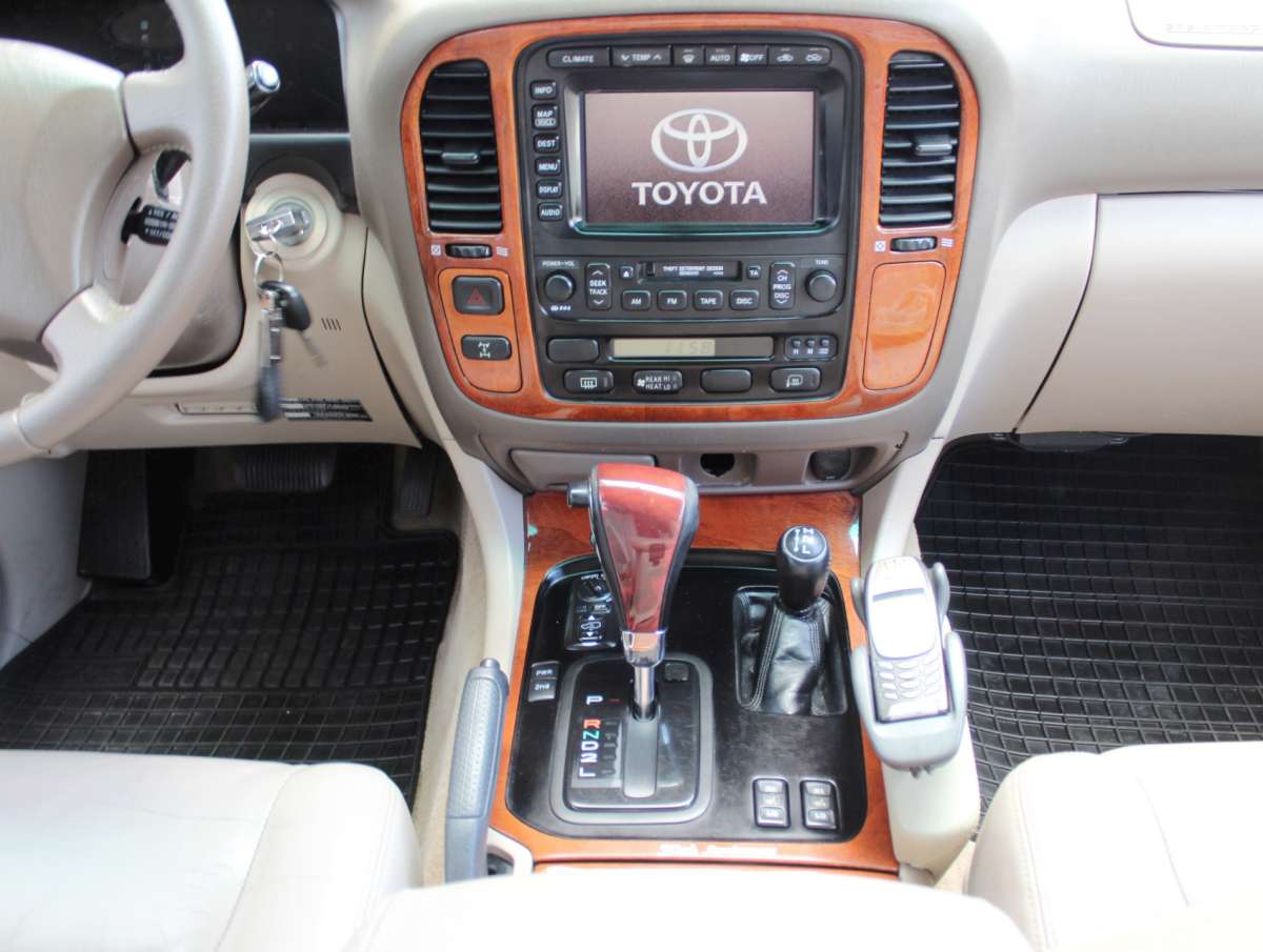 Toyota Land Cruiser100 4.7i V8 50th Anniversary Aut. 7 Zitpl. Stoelverw/Trekhaak
