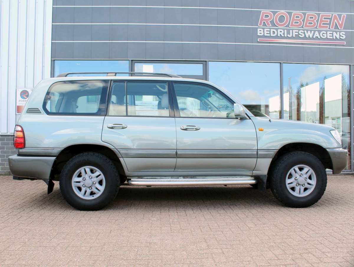 Toyota Land Cruiser100 4.7i V8 50th Anniversary Aut. 7 Zitpl. Stoelverw/Trekhaak