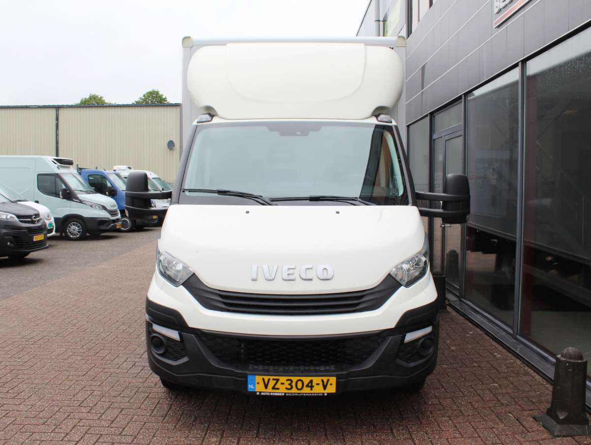 Iveco Daily 35C15 3.0 410 Bakwagen Laadklep Zijdeur Dubbellucht Trekhaak