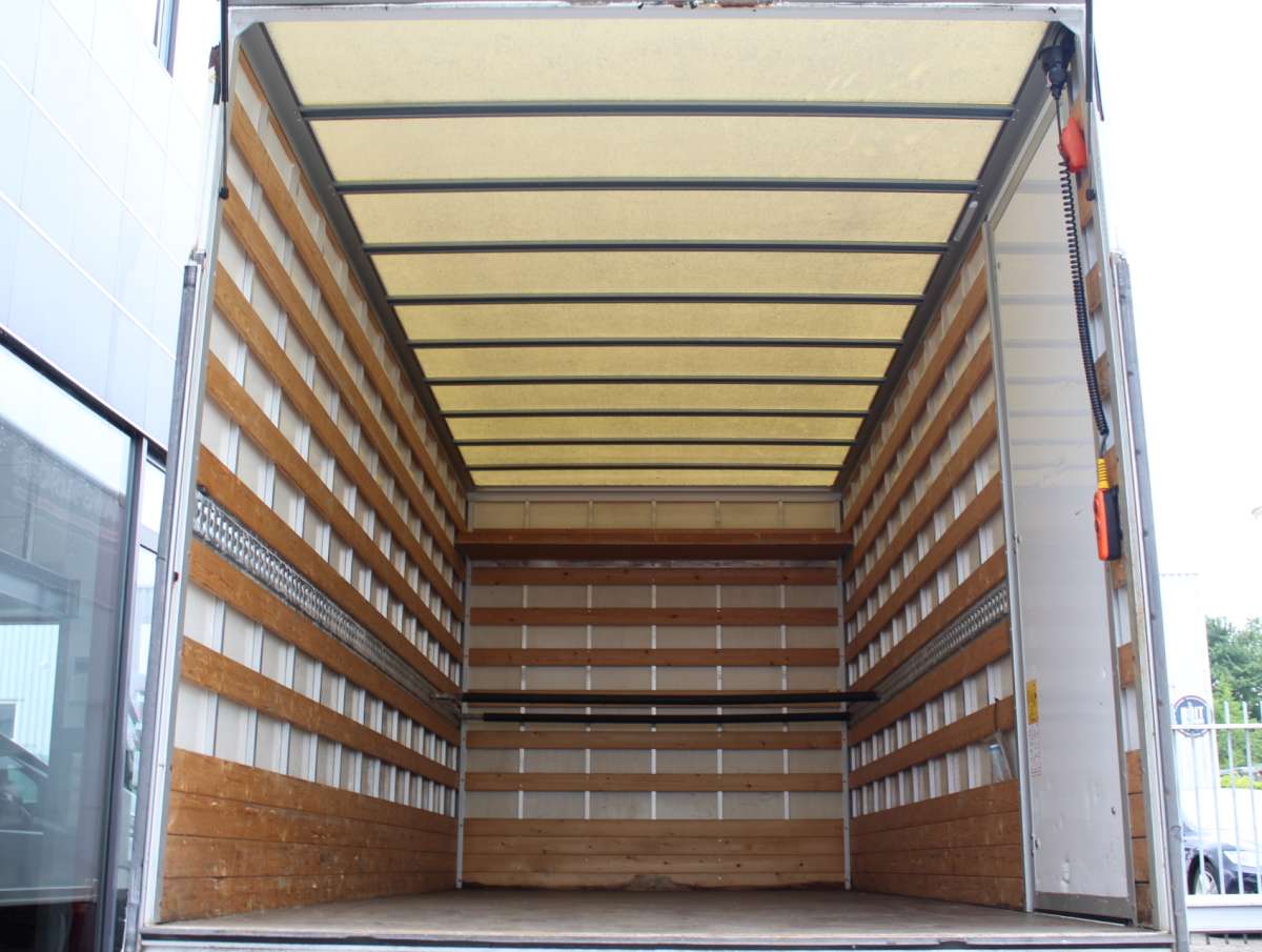 Iveco Daily 35C15 3.0 410 Bakwagen Laadklep Zijdeur Dubbellucht Trekhaak
