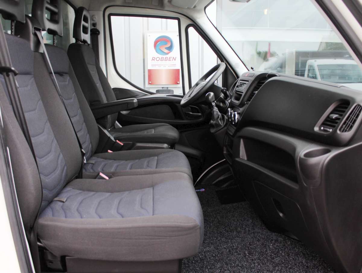 Iveco Daily 35C15 3.0 410 Bakwagen Laadklep Zijdeur Dubbellucht Trekhaak
