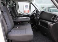 Iveco Daily 35C15 3.0 410 Bakwagen Laadklep Zijdeur Dubbellucht Trekhaak