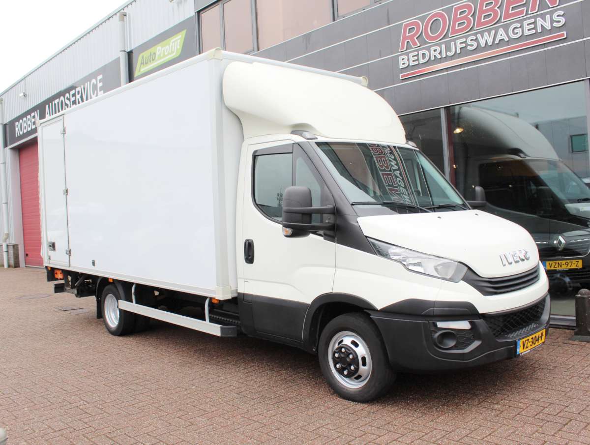 Iveco Daily 35C15 3.0 410 Bakwagen Laadklep Zijdeur Dubbellucht Trekhaak