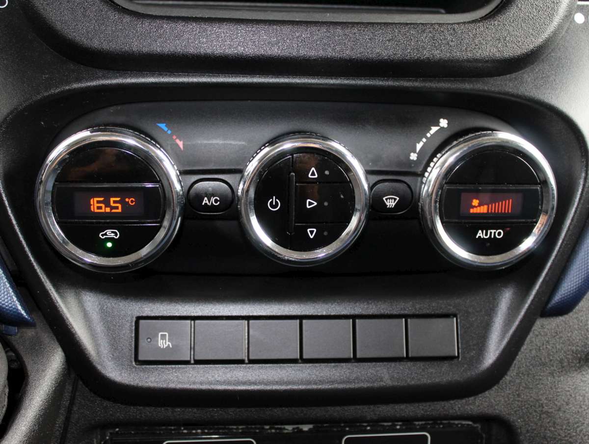 Iveco Daily 35C16 2.3 375 Bakwagen Aut. Koelwagen Vrieswagen Dag- Nachtkoeling Dubbellucht/Trekhaak