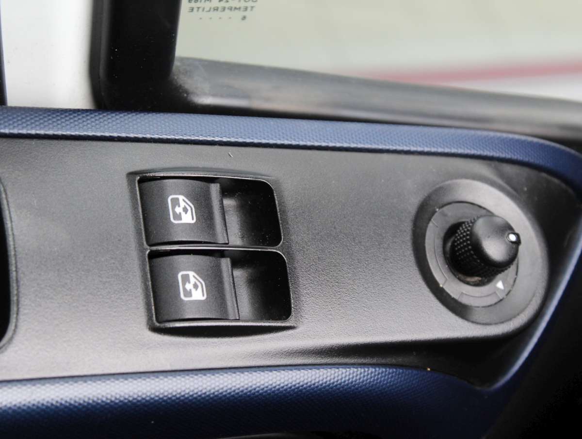 Iveco Daily 35C16 2.3 375 Bakwagen Aut. Koelwagen Vrieswagen Dag- Nachtkoeling Dubbellucht/Trekhaak