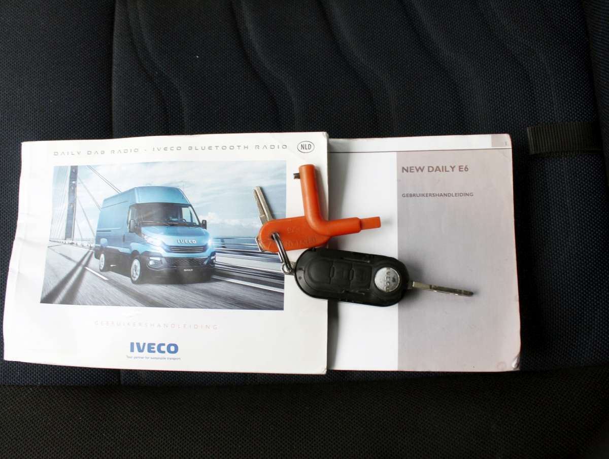 Iveco Daily 35C16 2.3 375 Bakwagen Aut. Koelwagen Vrieswagen Dag- Nachtkoeling Dubbellucht/Trekhaak
