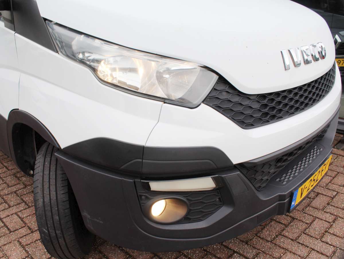 Iveco Daily 35C16 2.3 375 Bakwagen Aut. Koelwagen Vrieswagen Dag- Nachtkoeling Dubbellucht/Trekhaak