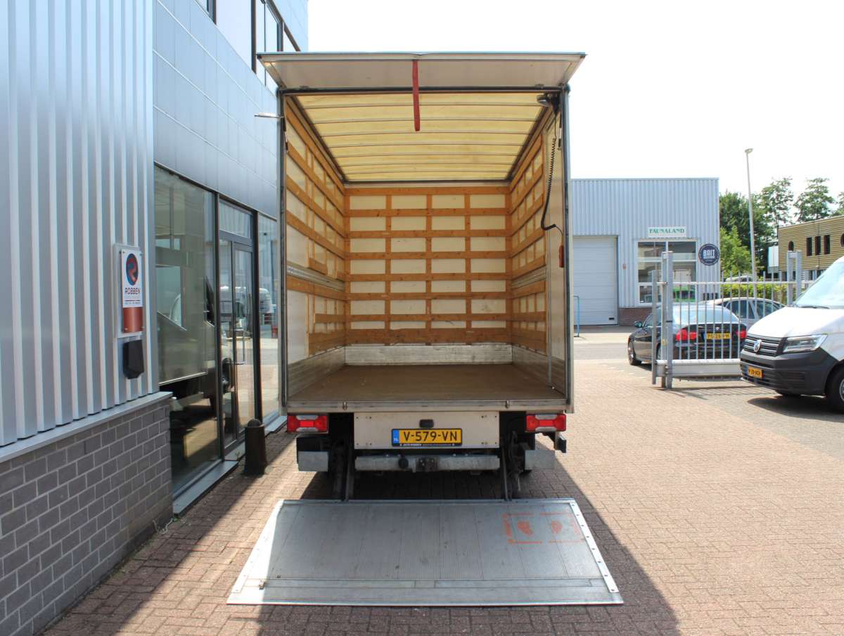 Iveco Daily 40C18 3.0 410 Bakwagen Aut. Laadklep 1000kg Dubbellucht/Trekhaak