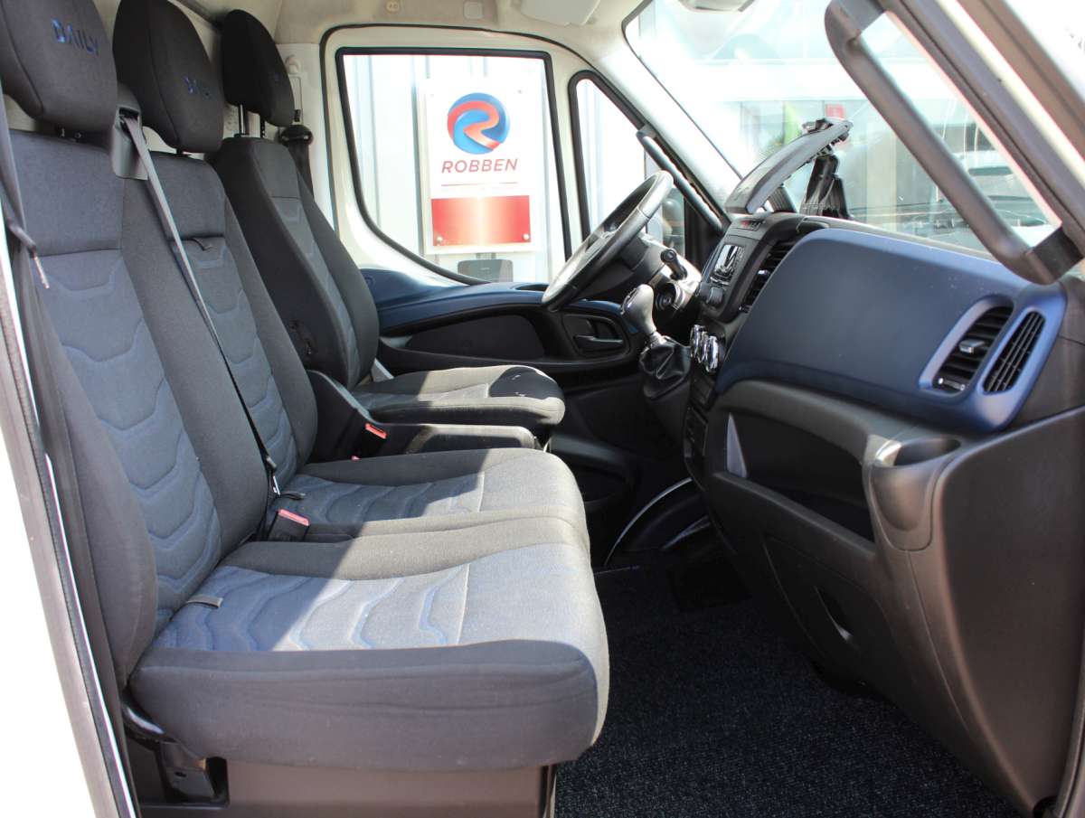 Iveco Daily 40C18 3.0 410 Bakwagen Aut. Laadklep 1000kg Dubbellucht/Trekhaak