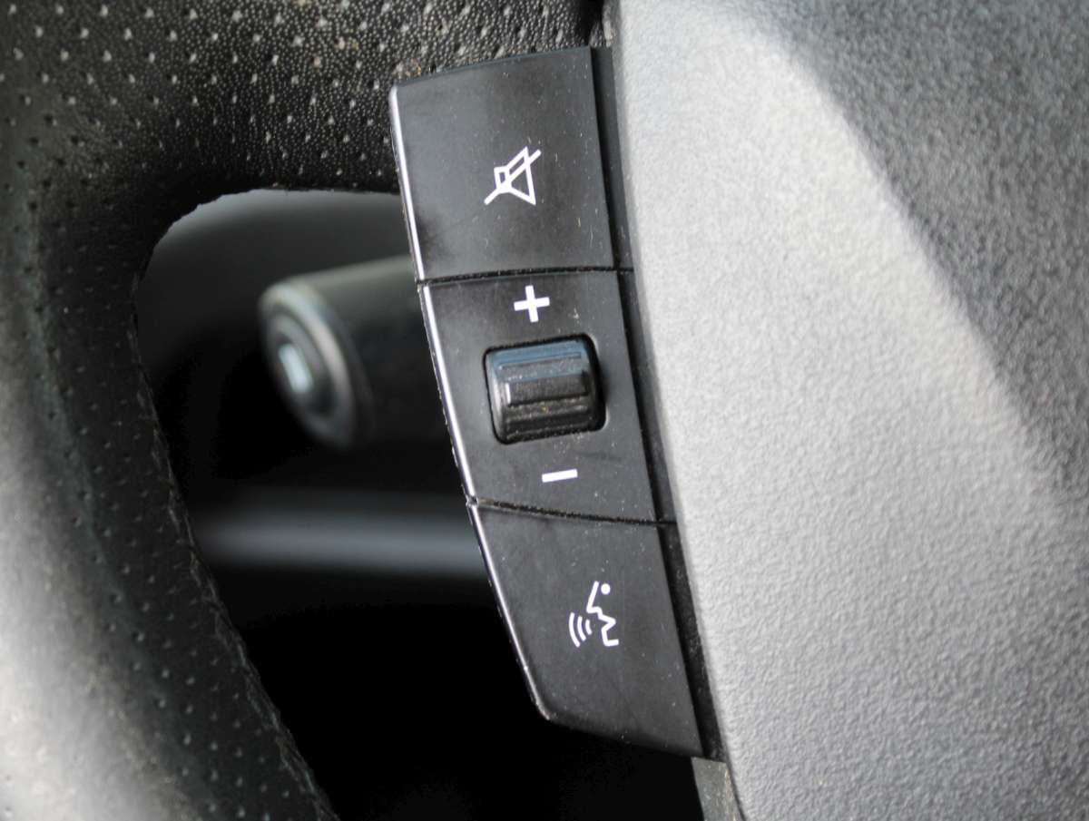 Iveco Daily 40C18 3.0 410 Bakwagen Aut. Laadklep 1000kg Dubbellucht/Trekhaak
