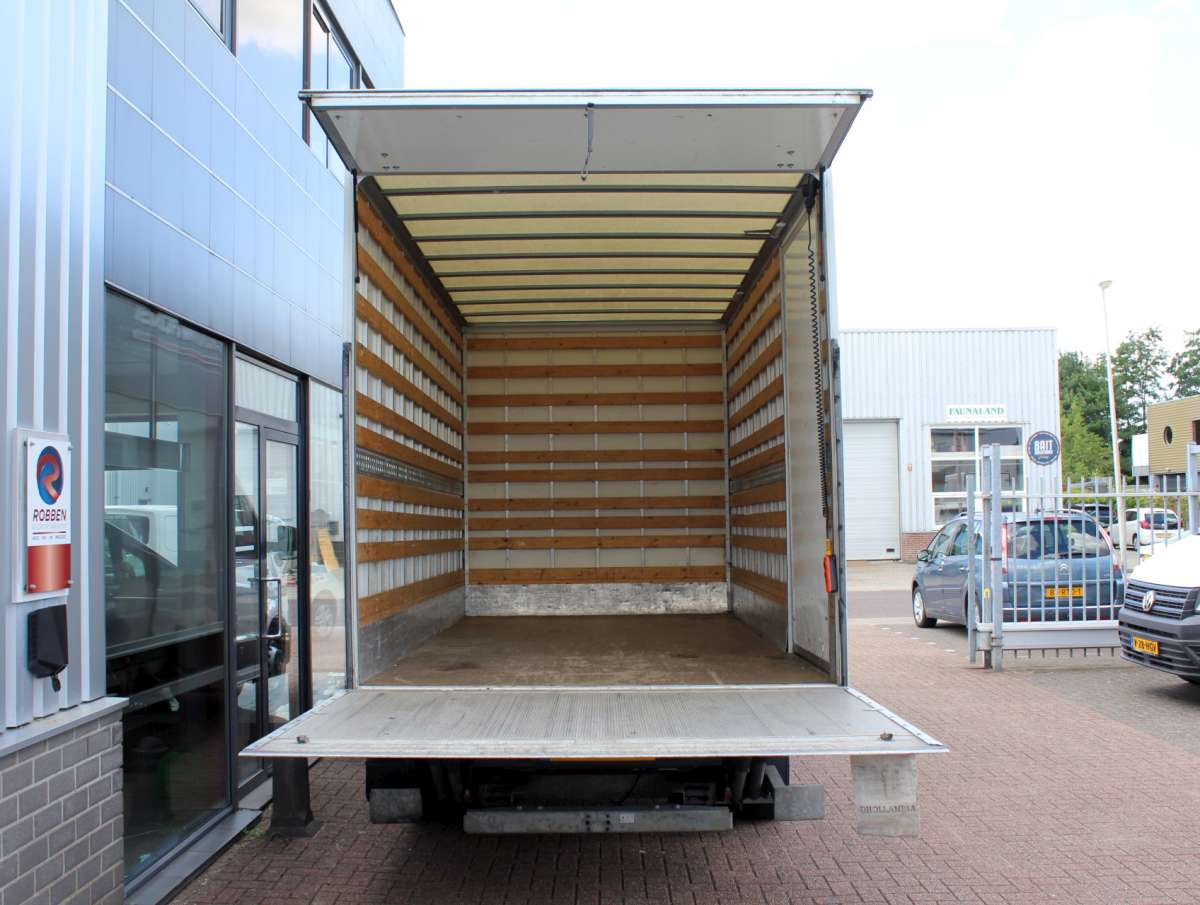 Man TGE 2.0 3.180 Bakwagen – Laadklep 1000 kg Hefv. / Dubbellucht