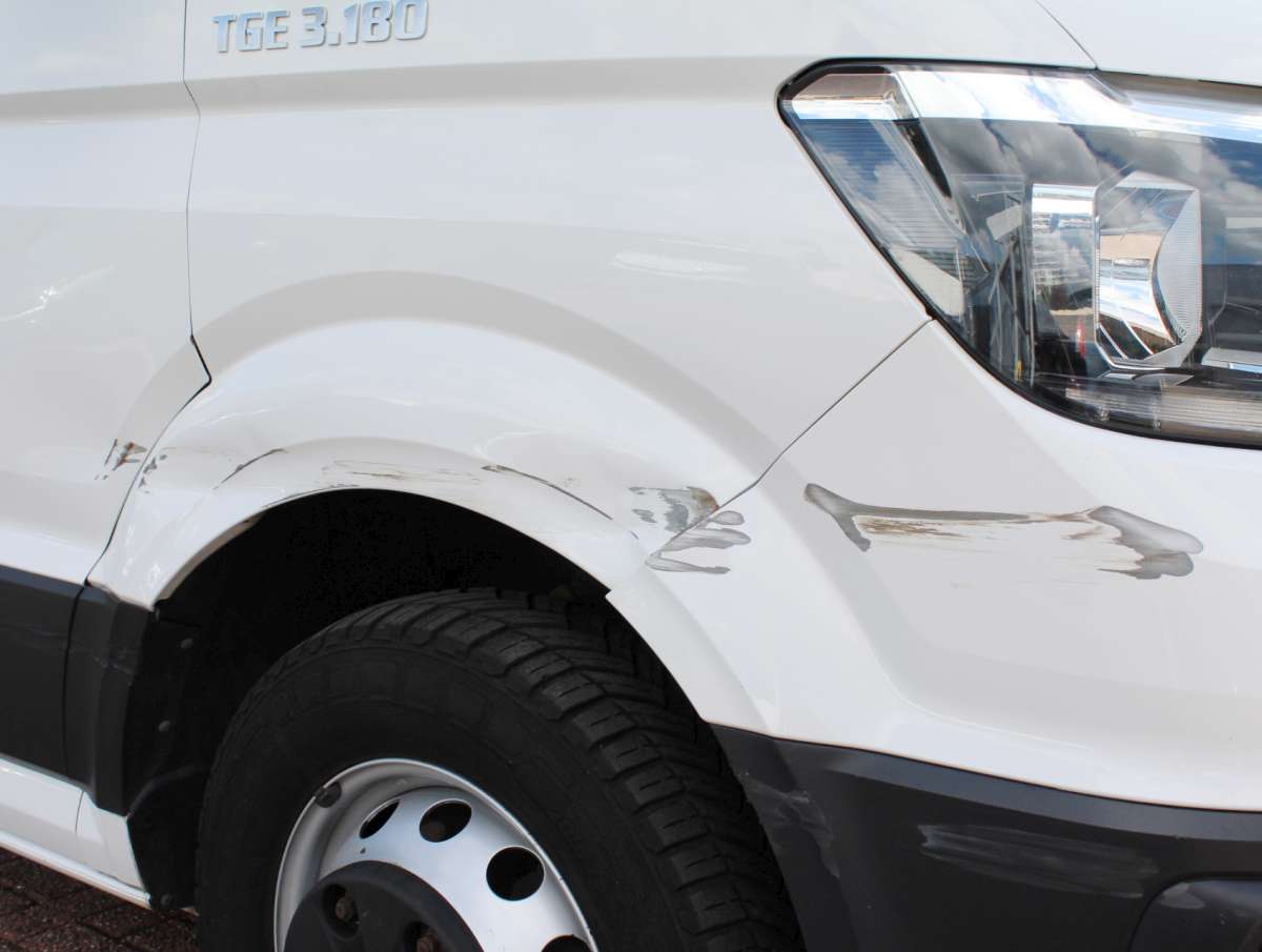 Man TGE 2.0 3.180 Bakwagen – Laadklep 1000 kg Hefv. / Dubbellucht